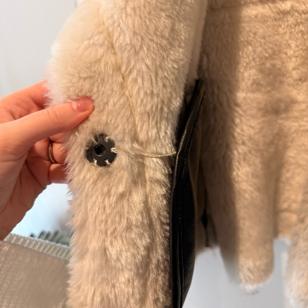 Abercrombie & Fitch Faux Leather Sherpa Jacket - Picture 7 of 12